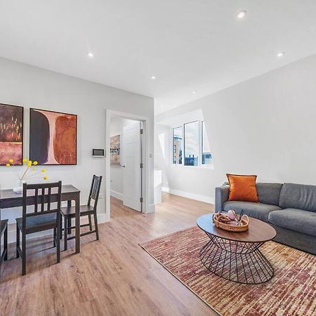 Tranquil 2-Bed Oasis In Tooting 20 Min To Central Leilighet London Eksteriør bilde
